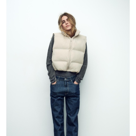 Zara Jackets & Blazers - ZARA Cream Puffer Vest❤️